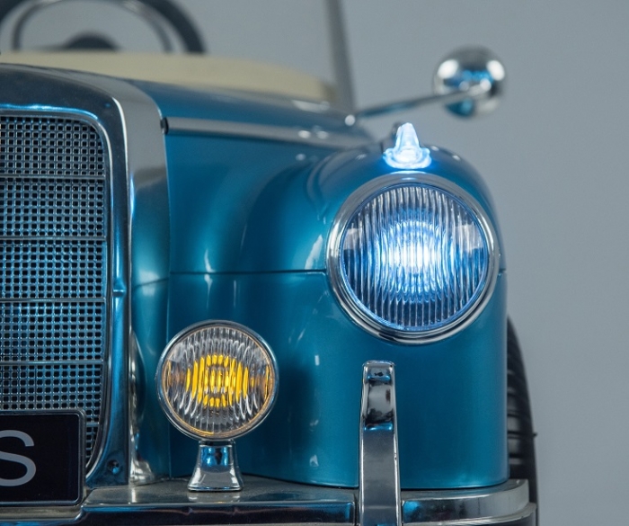 Lizenz Kinder Elektrofahrzeug Mercedes Benz 300S Oldtimer Blau